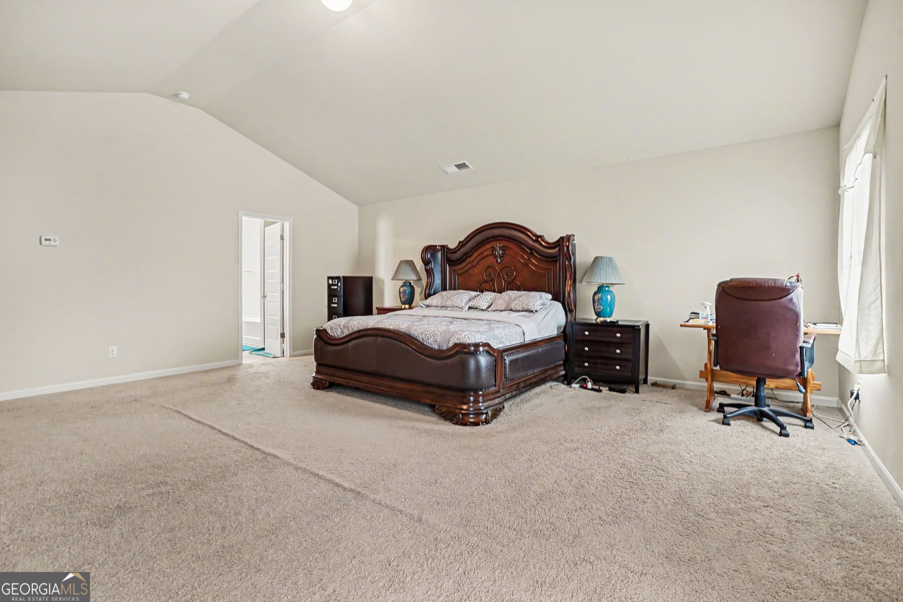 325 Horizon Trace Property Photo 15