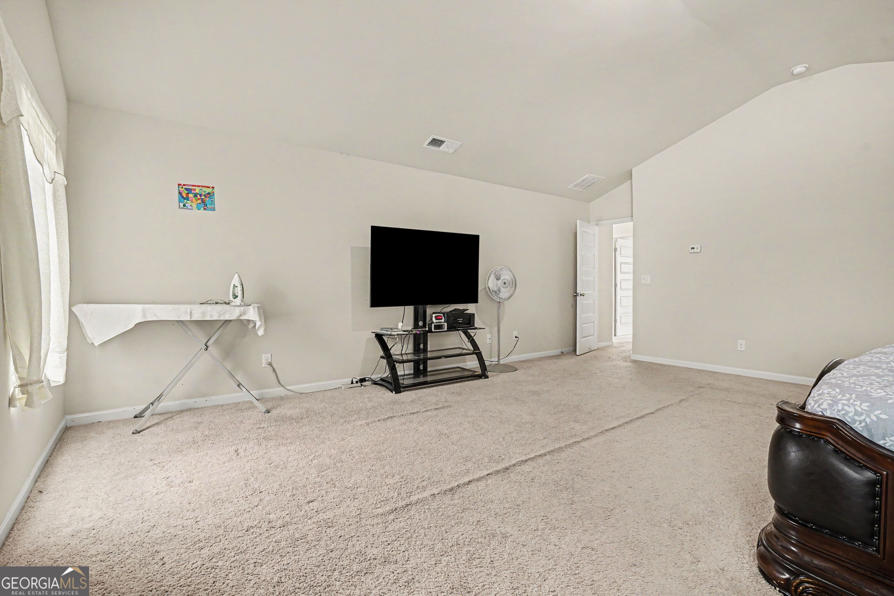 325 Horizon Trace Property Photo 16