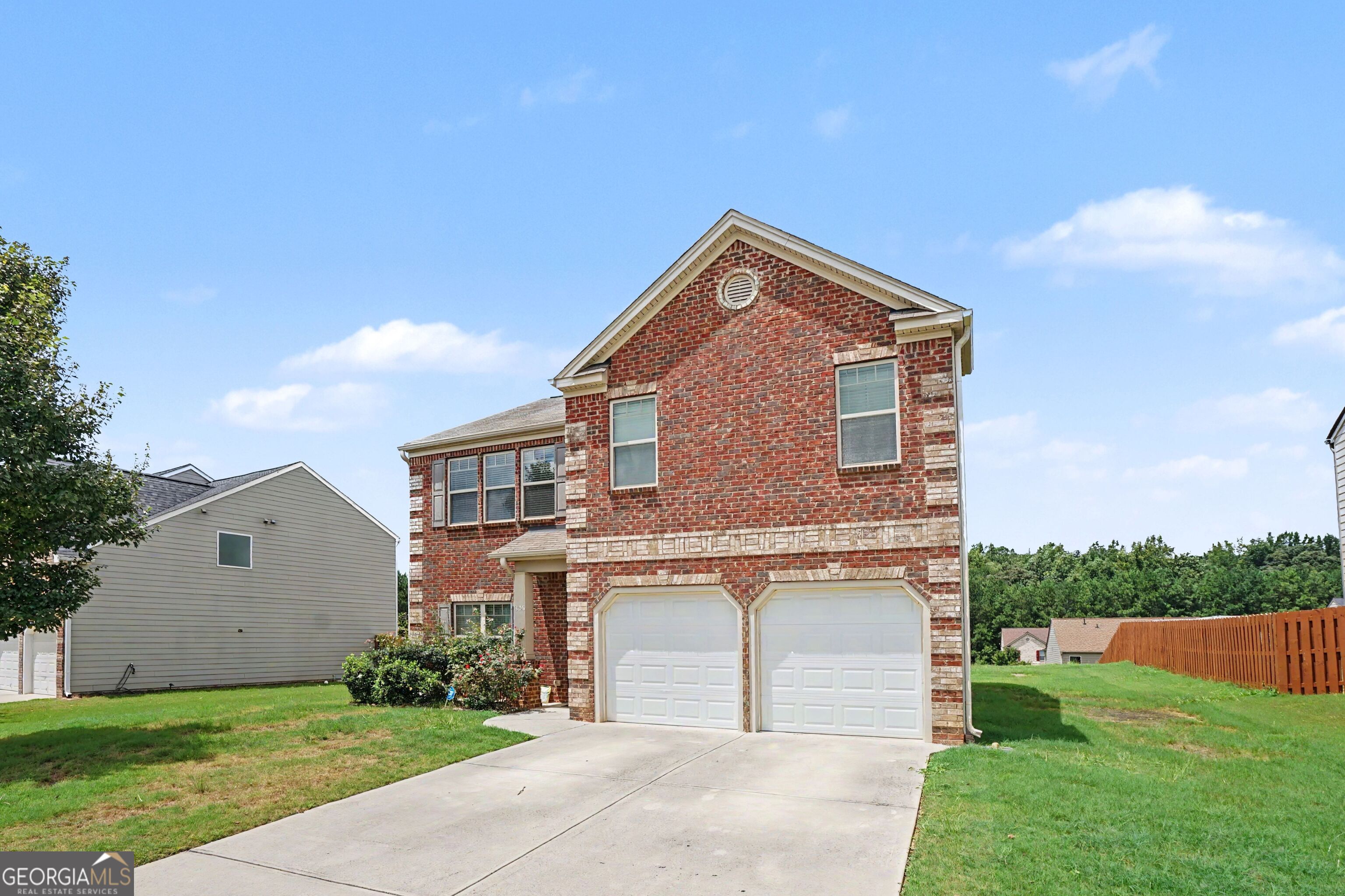 325 Horizon Trace Property Photo 31