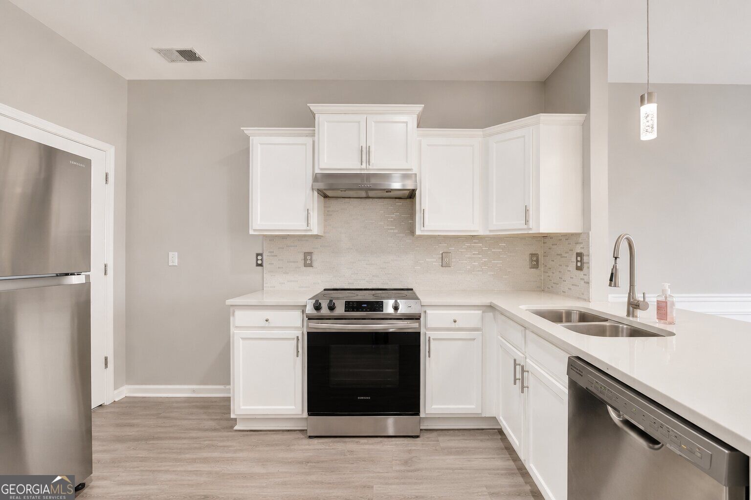 2785 Sudbury Trace Property Photo 8
