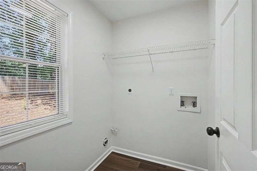 3709 Auldyn Drive Property Photo 13