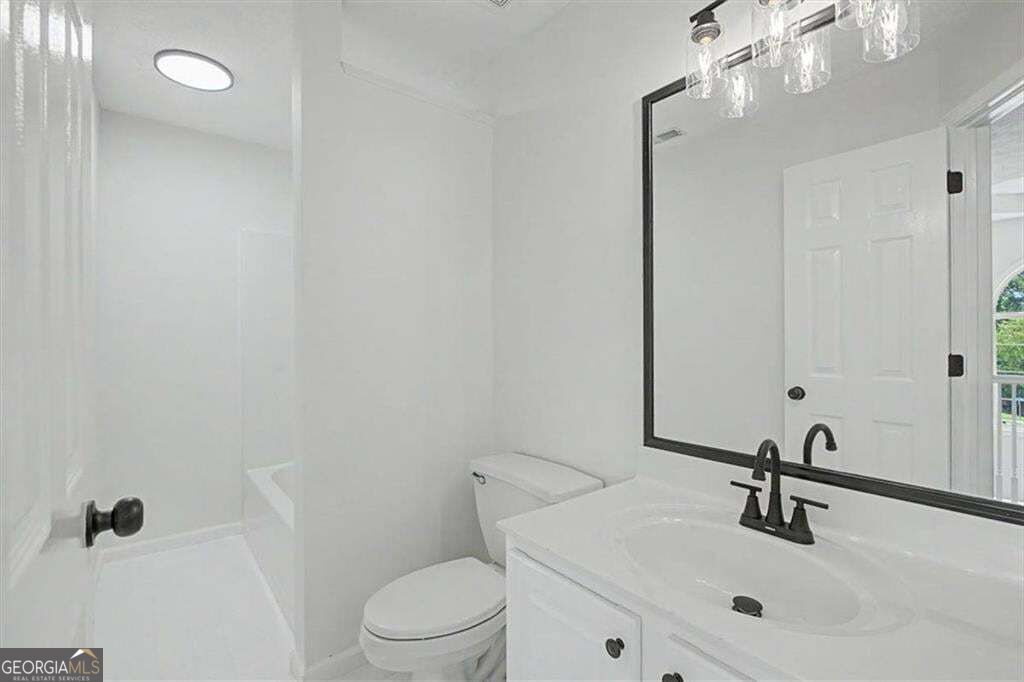 3709 Auldyn Drive Property Photo 23