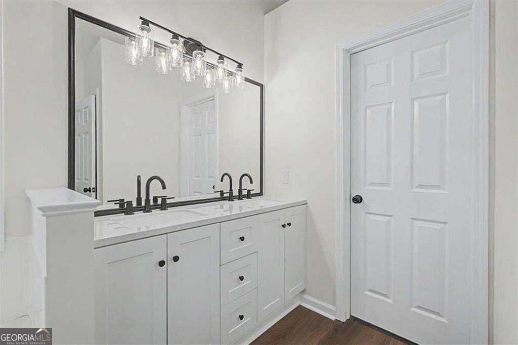 3709 Auldyn Drive Property Photo 32