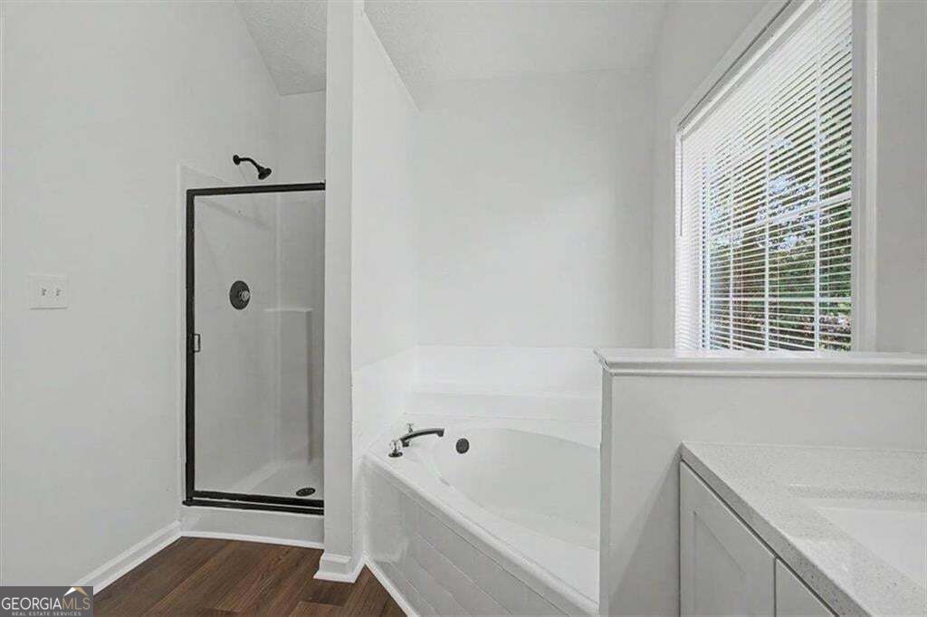 3709 Auldyn Drive Property Photo 33