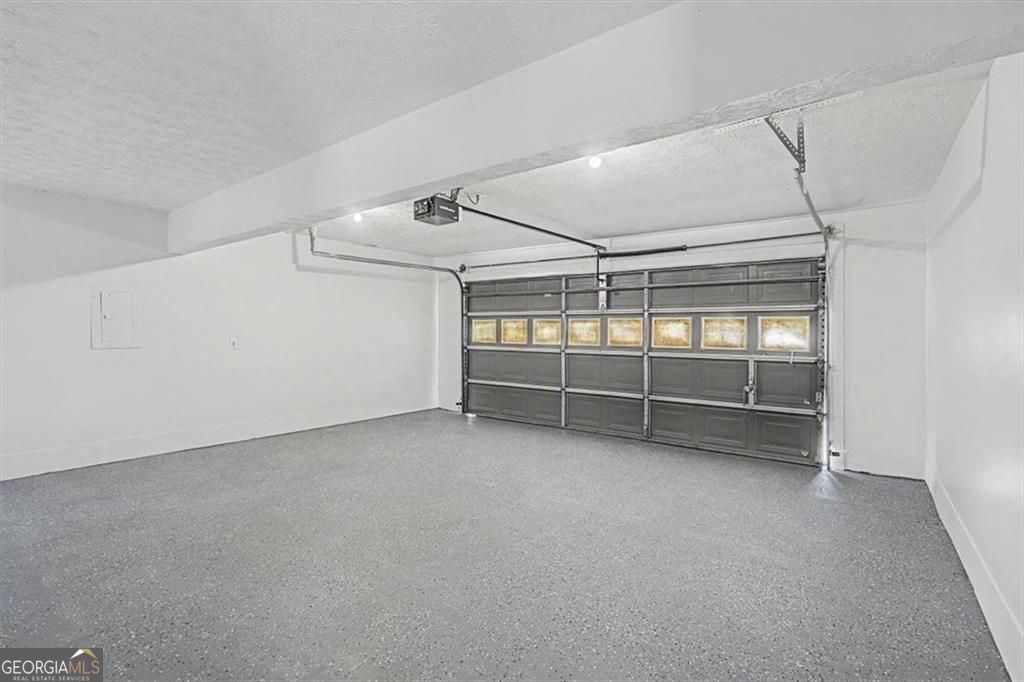 3709 Auldyn Drive Property Photo 38