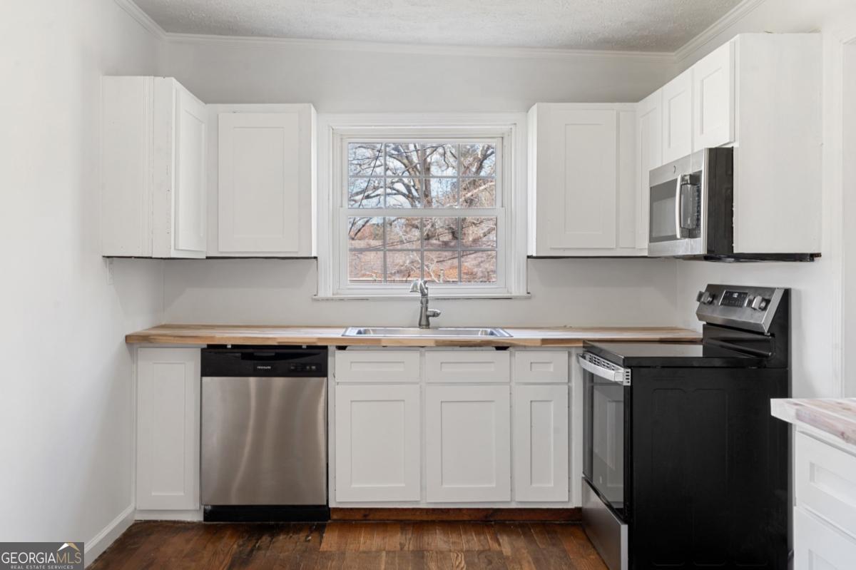 173 Winndale Road Property Photo 8