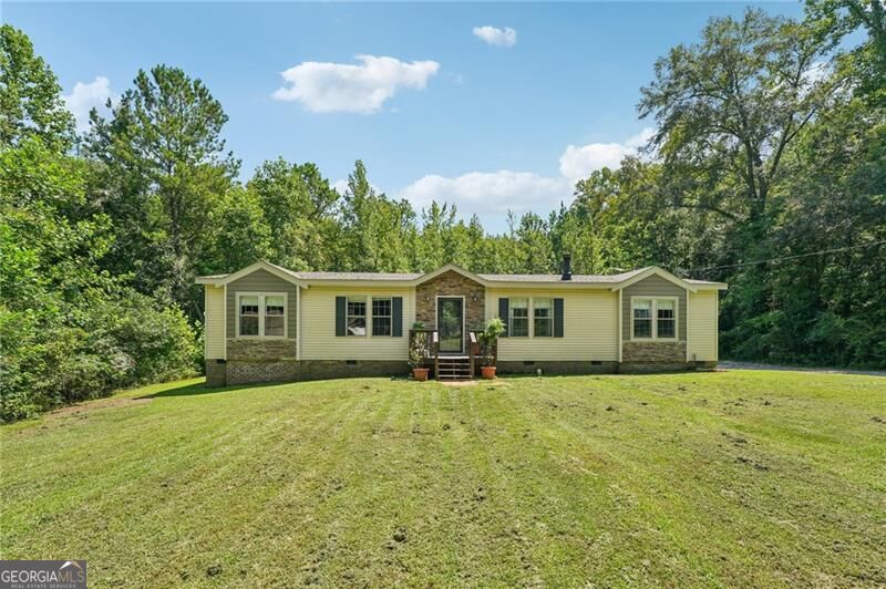 1036 Creighton Road Property Photo 1