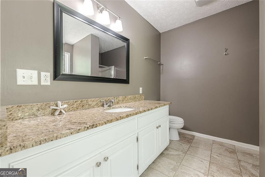 391 Pinewood Place Property Photo 17