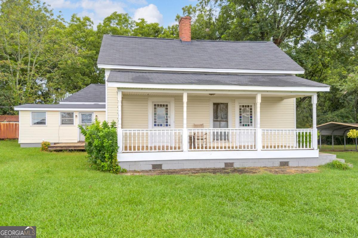 5270 Gainesville Street Property Photo 1