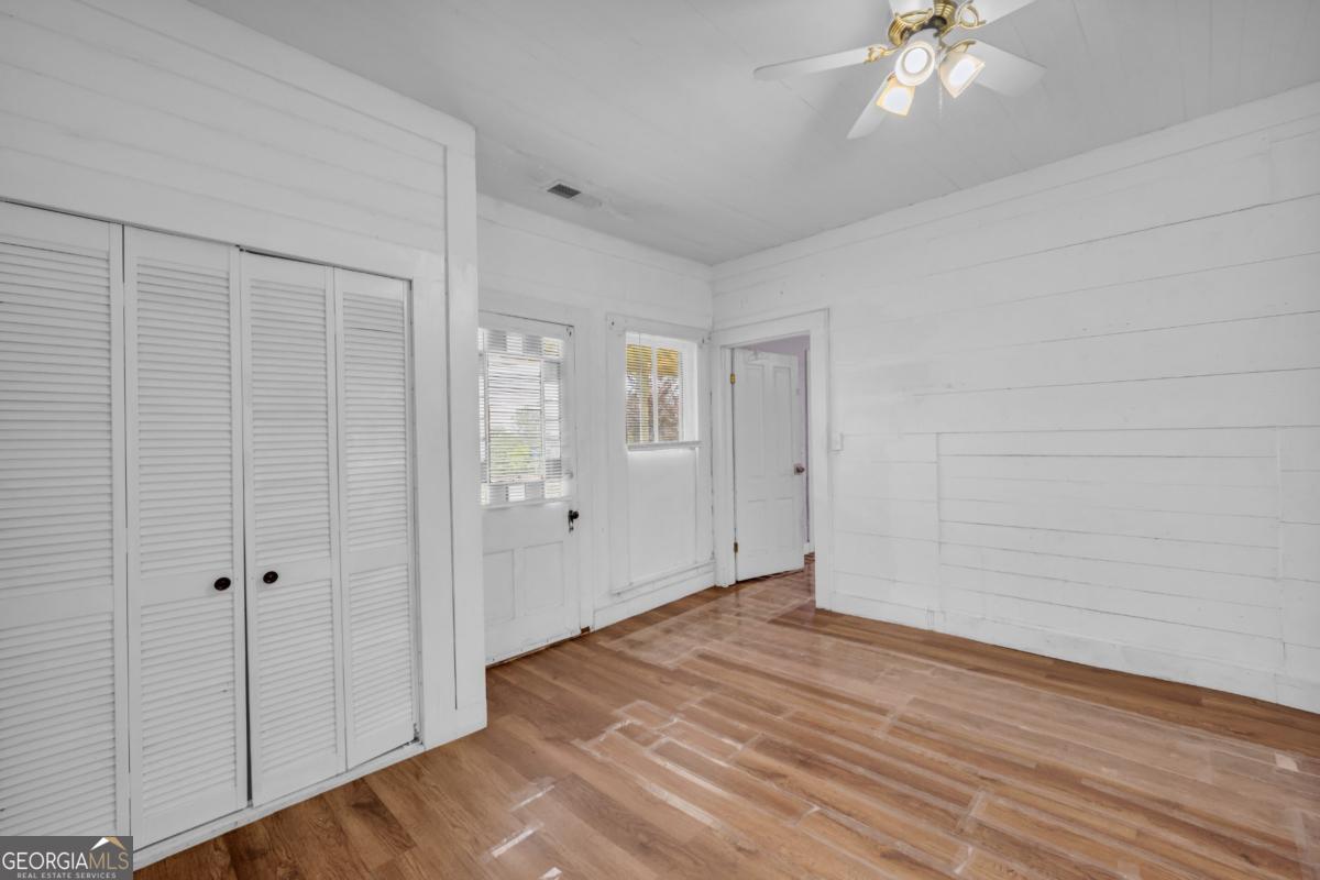 5270 Gainesville Street Property Photo 15