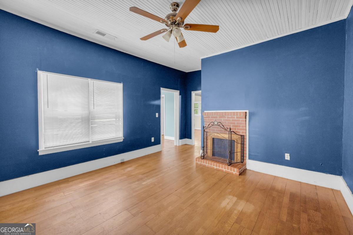 5270 Gainesville Street Property Photo 18