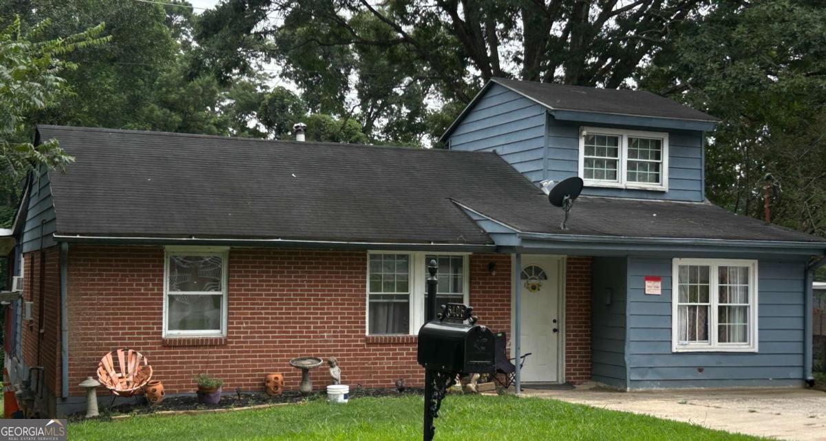 5405 Lee Circle Property Photo 1
