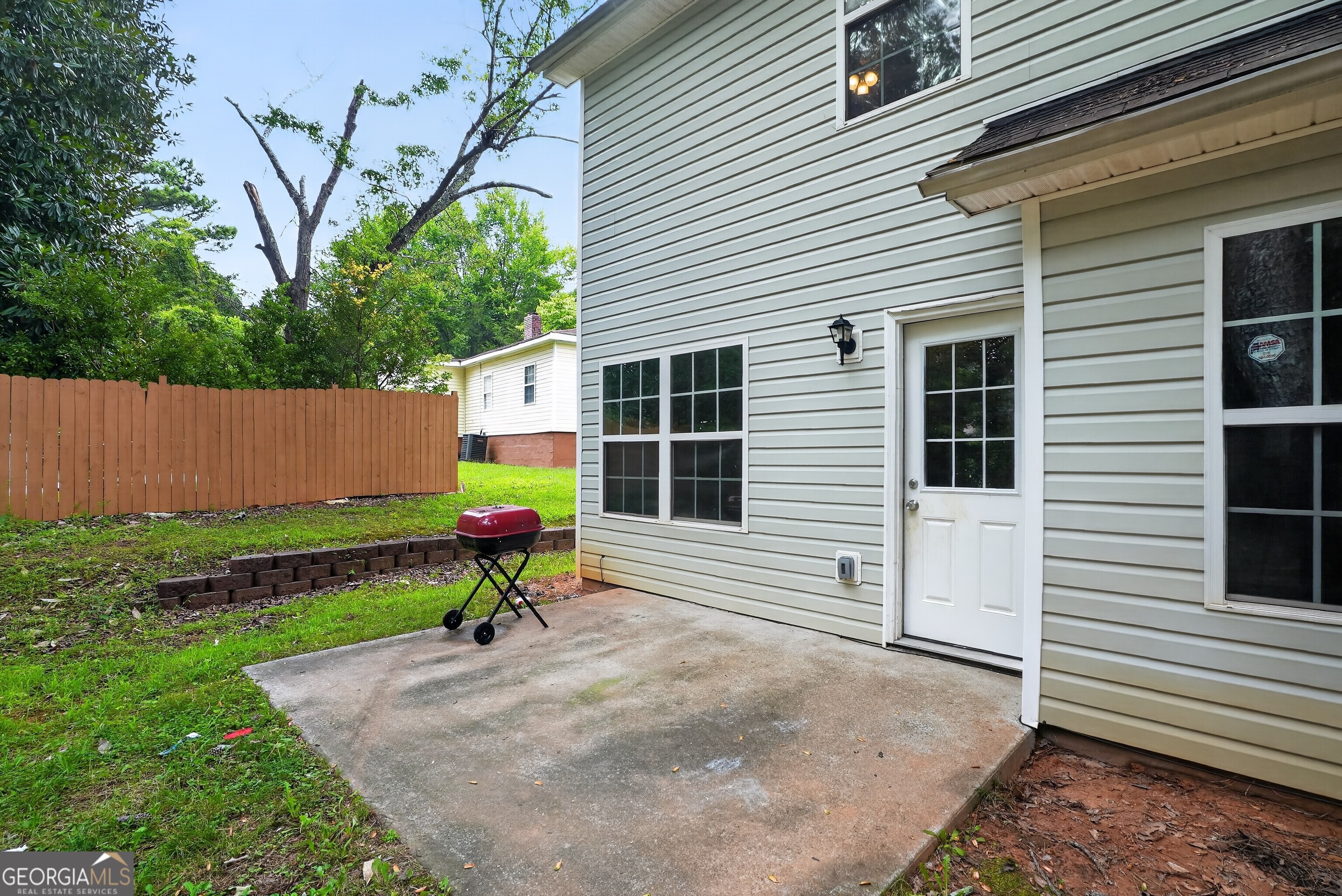5499 Sigman Street Property Photo 8
