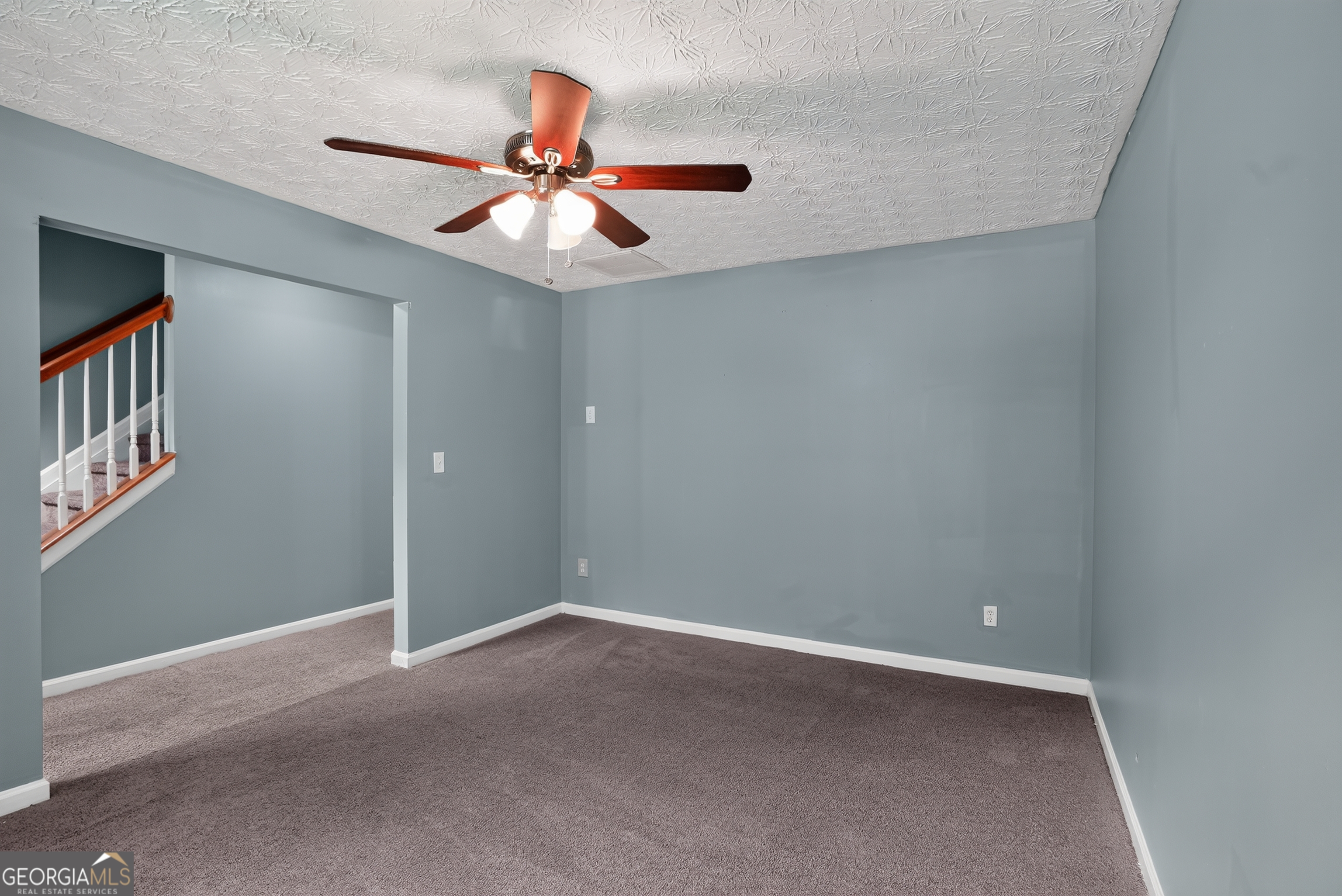 5499 Sigman Street Property Photo 14