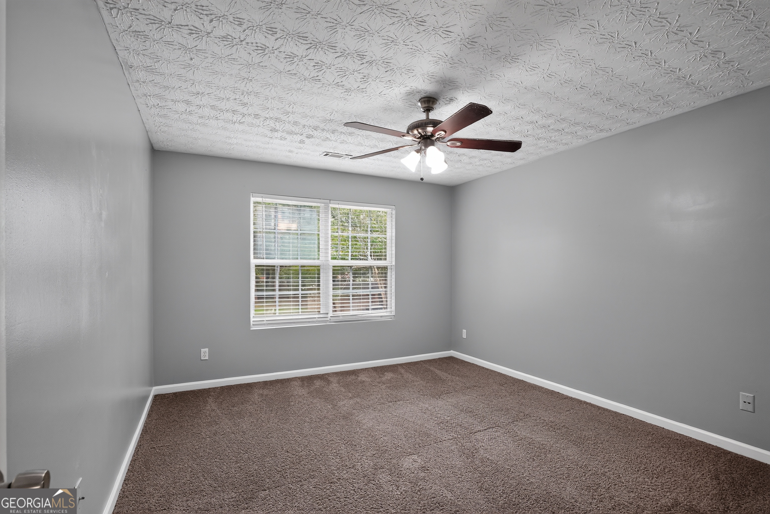 5499 Sigman Street Property Photo 26