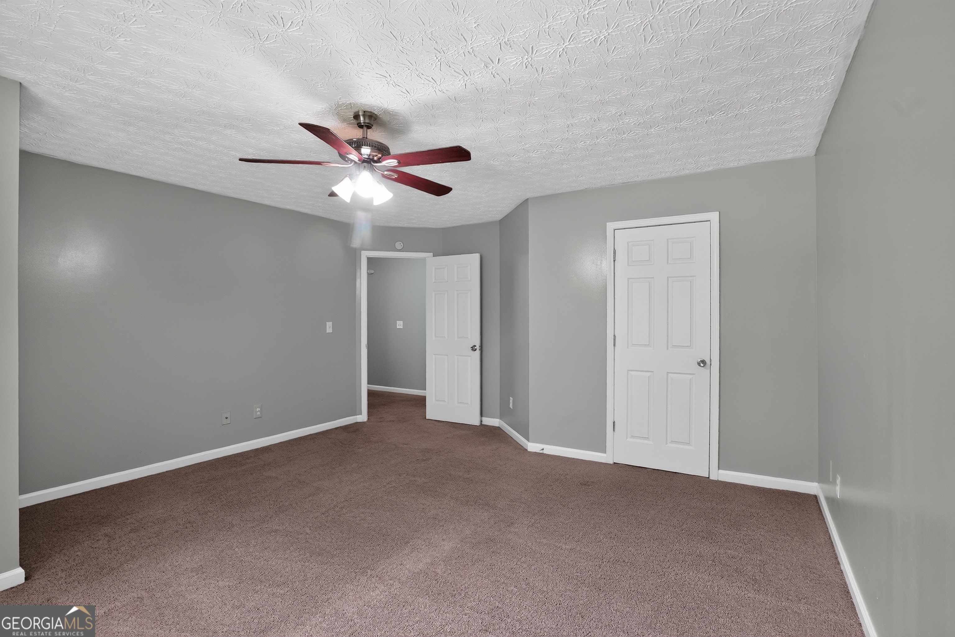 5499 Sigman Street Property Photo 28