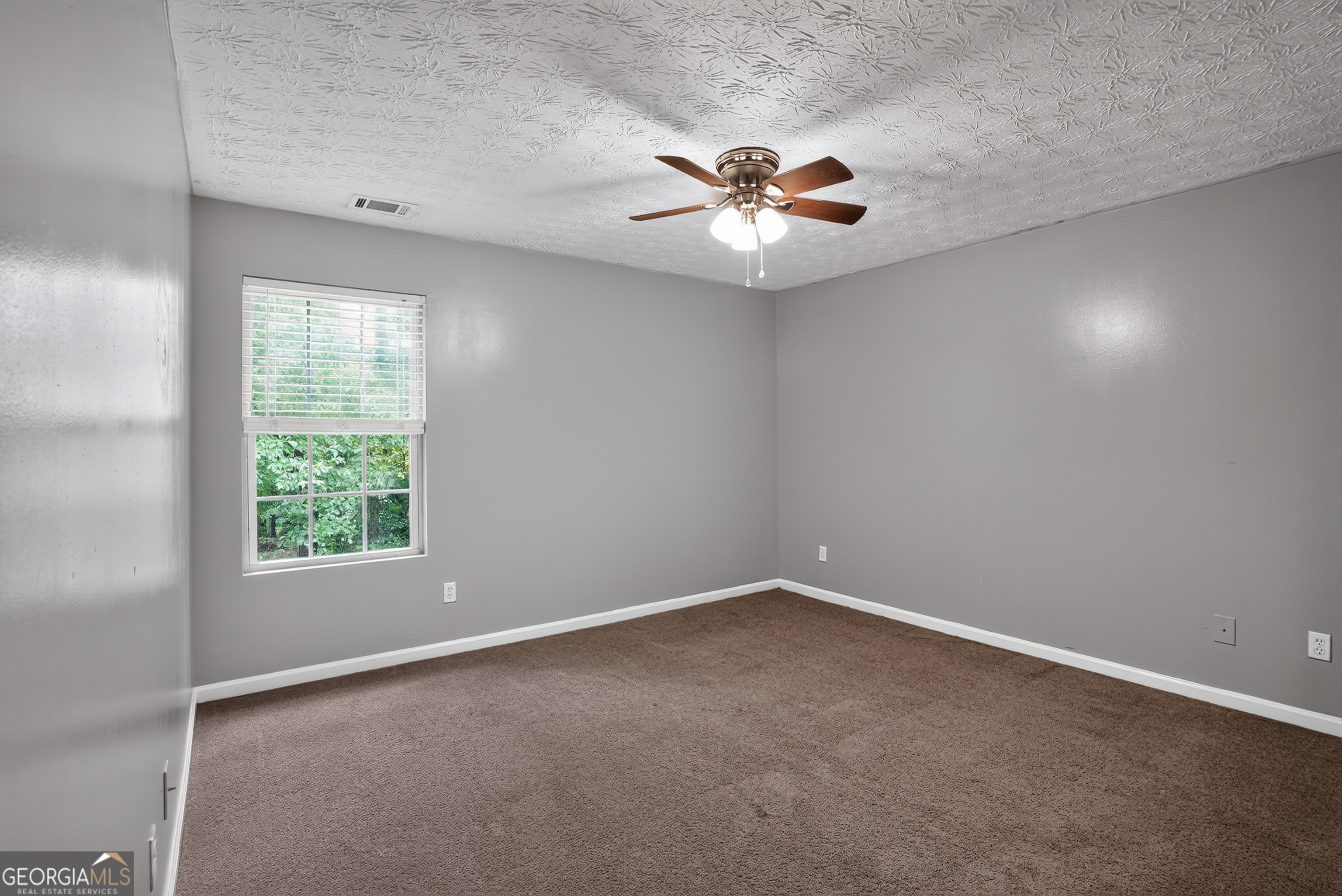 5499 Sigman Street Property Photo 29