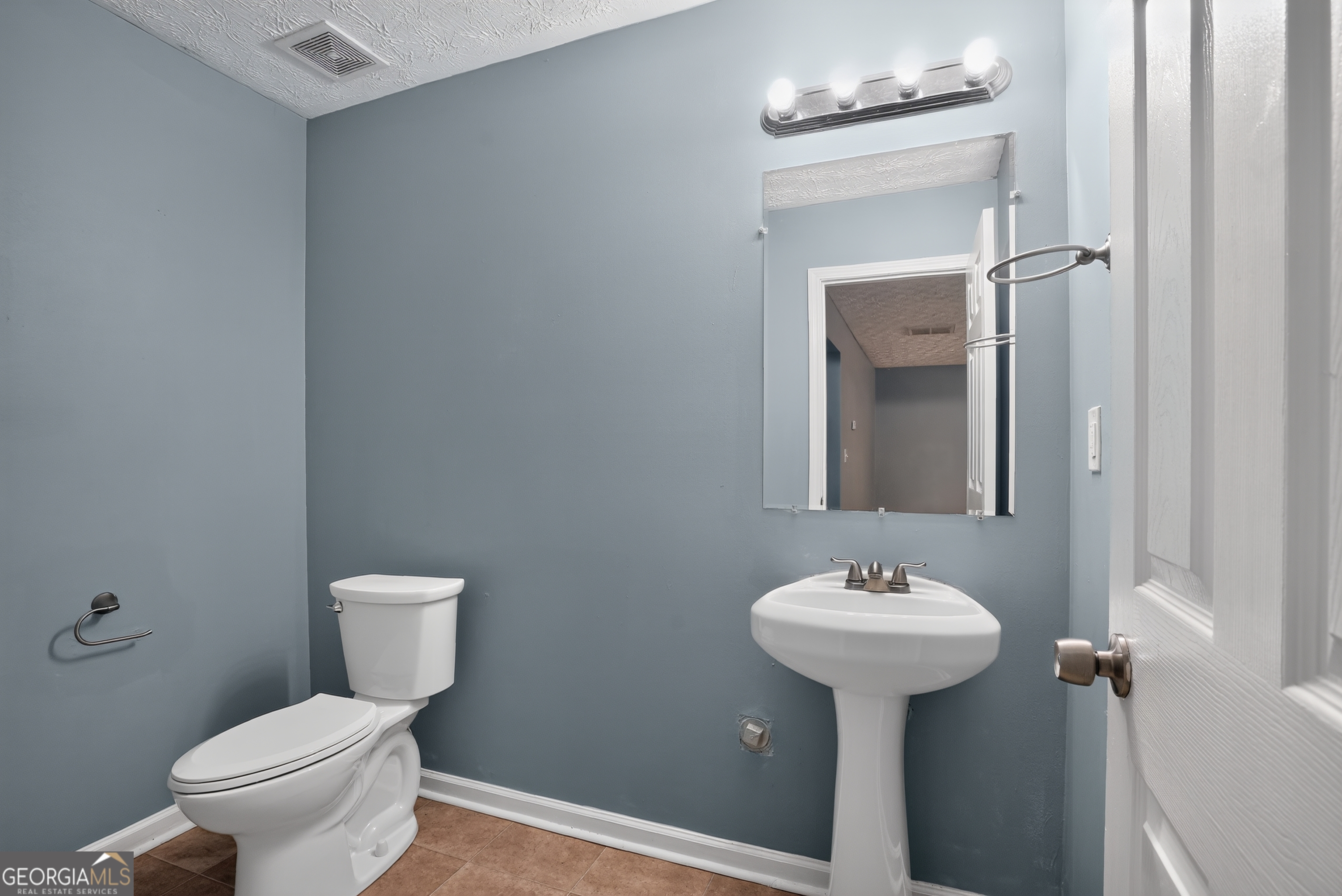 5499 Sigman Street Property Photo 32