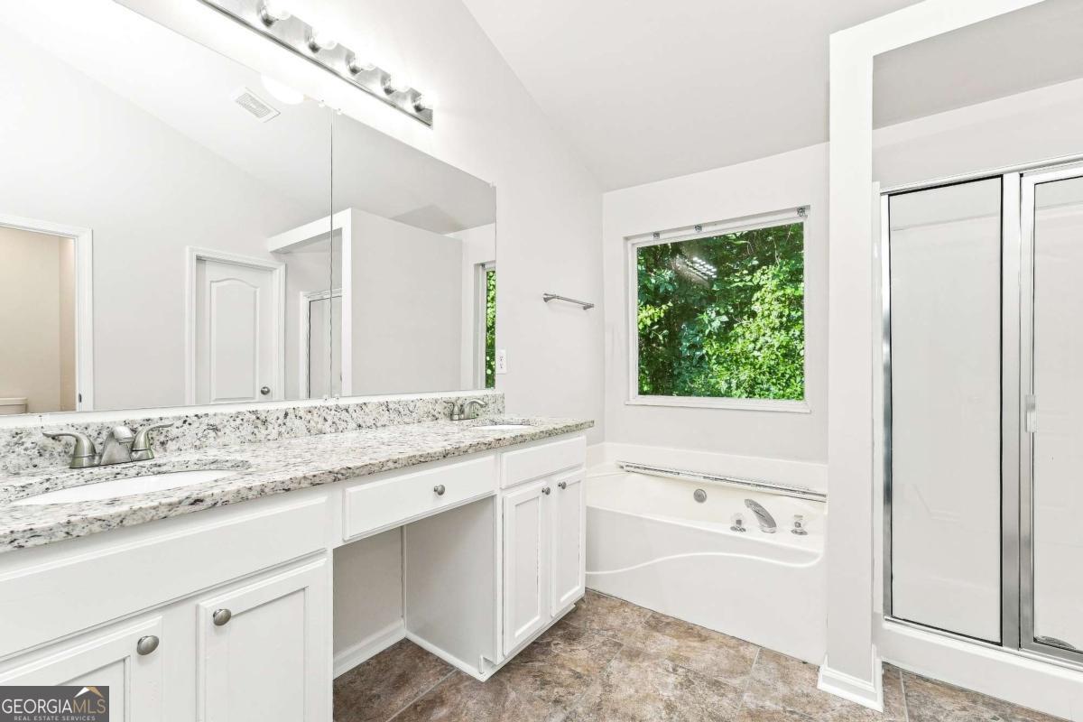 4514 Sequoia Park Trail Property Photo 14