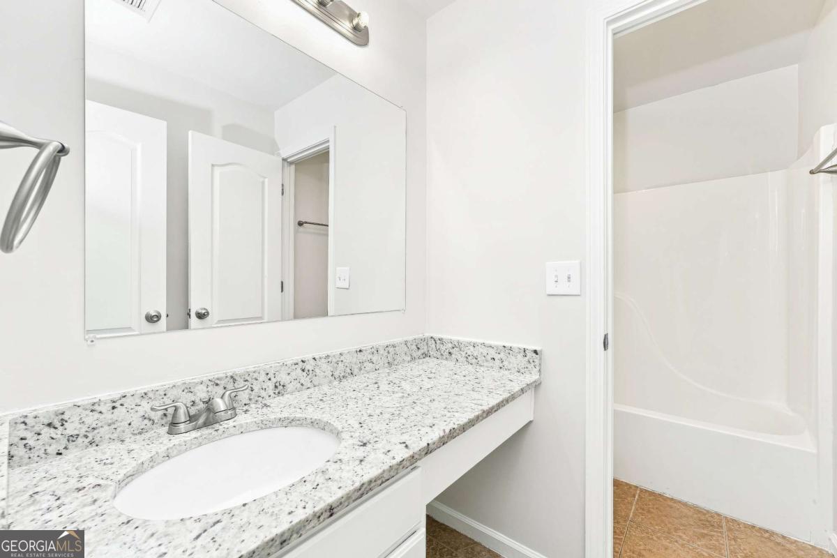 4514 Sequoia Park Trail Property Photo 16