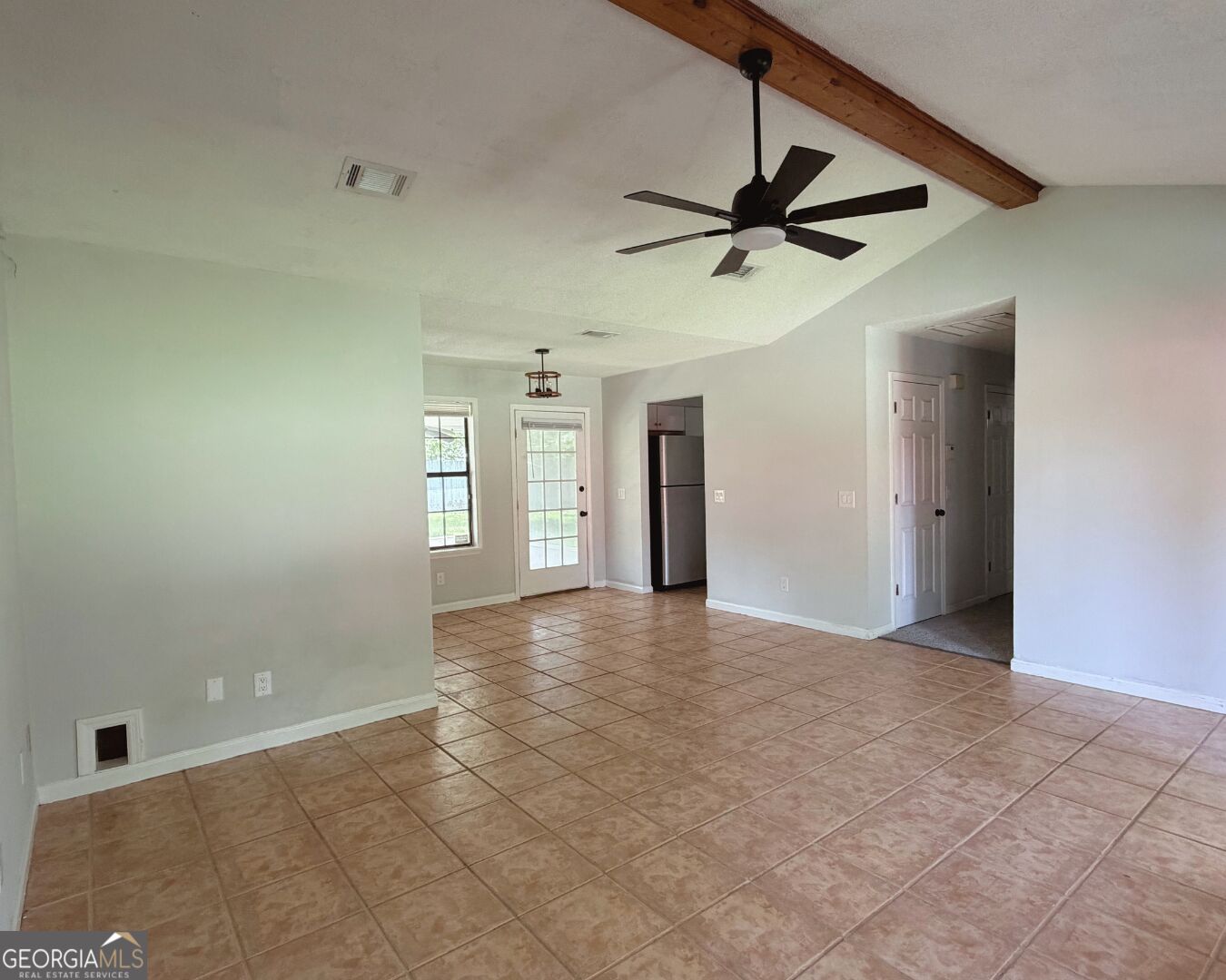 118 Crestwood Court Property Photo 4