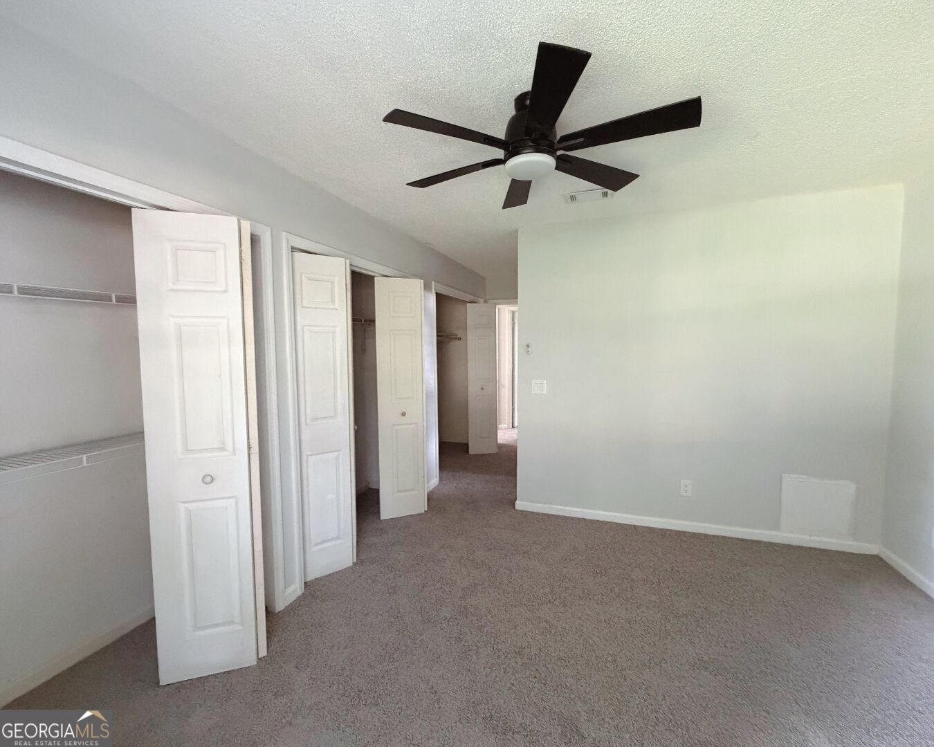 118 Crestwood Court Property Photo 17