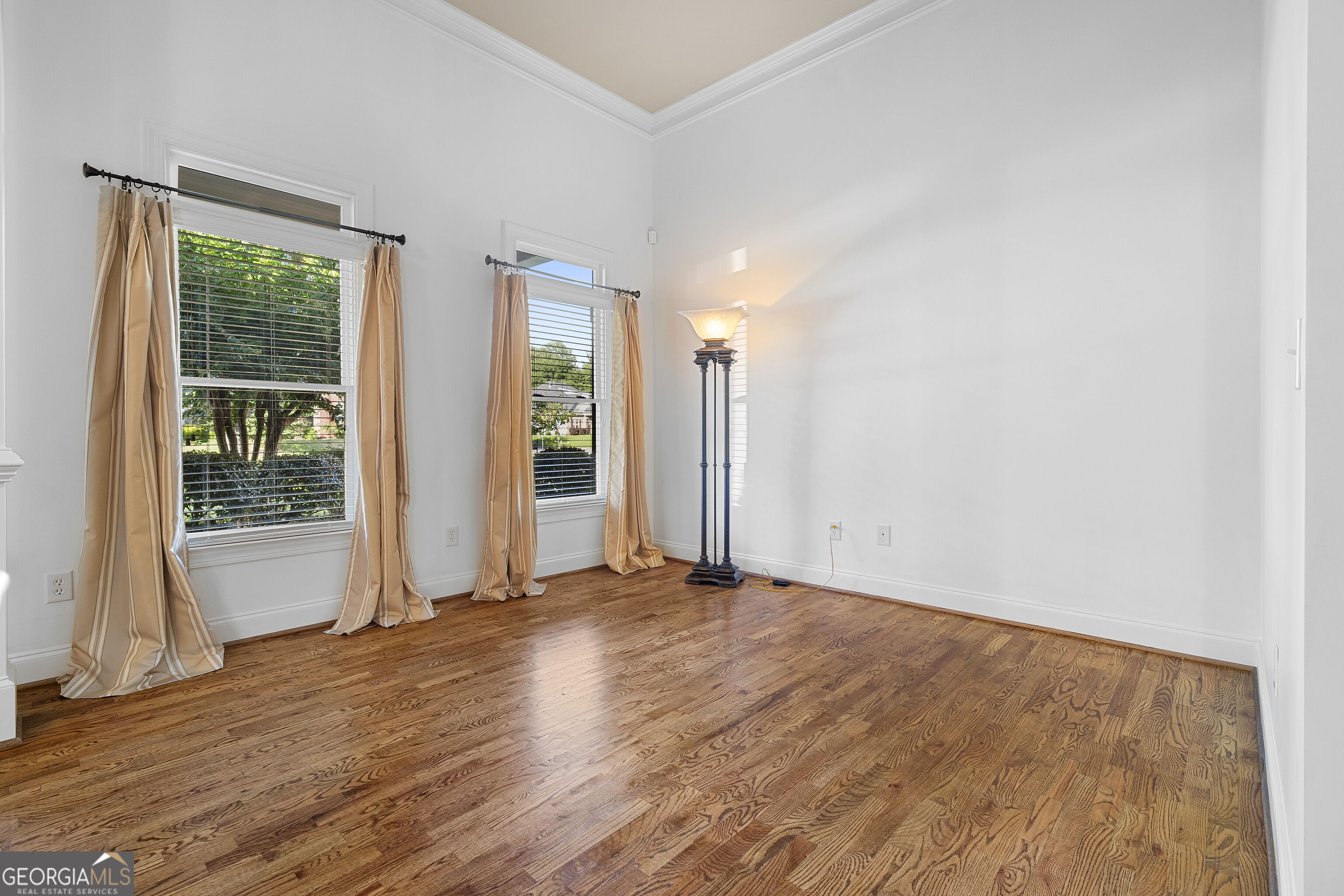 210 Misty Grove Drive Property Photo 8