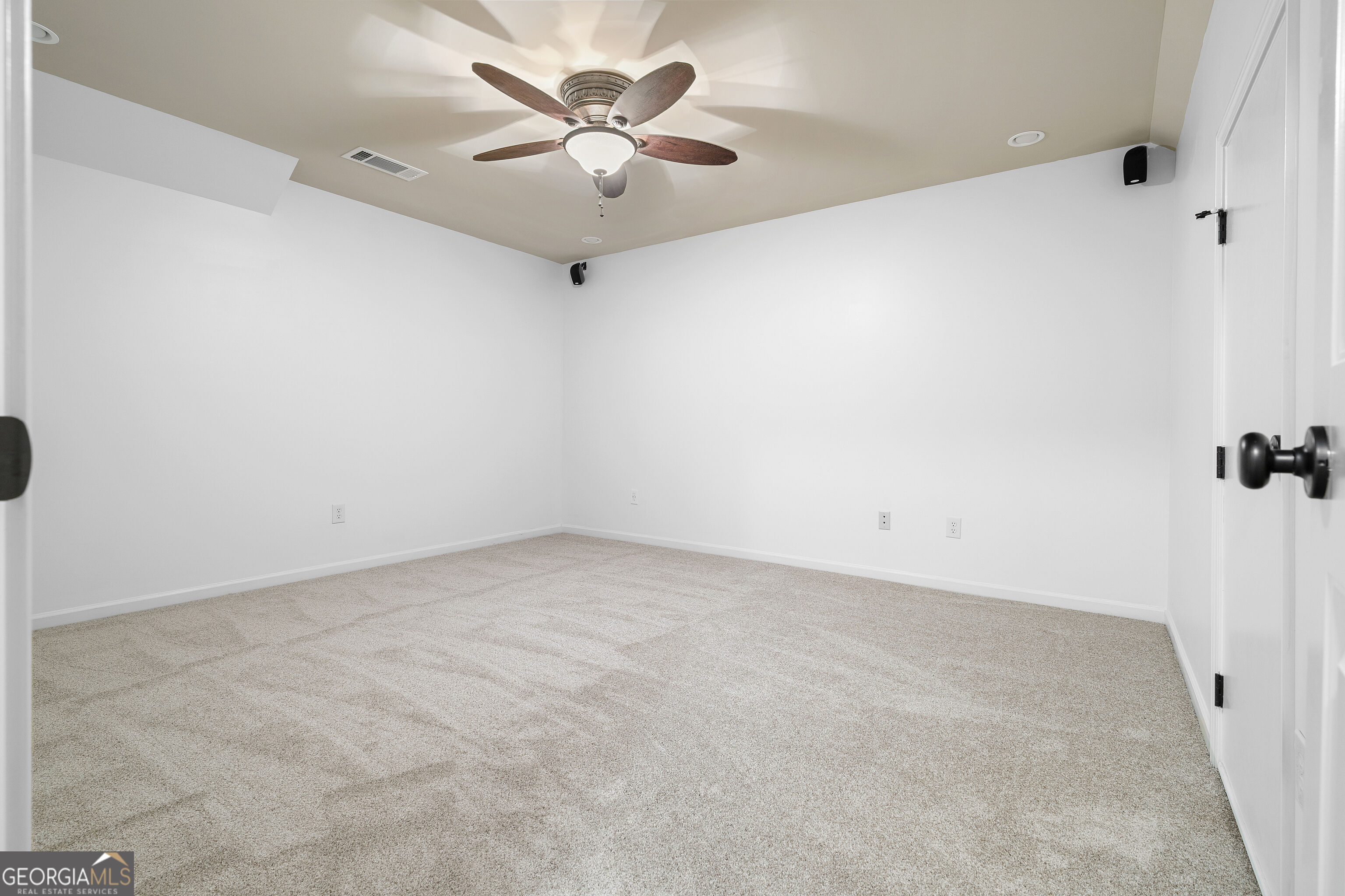 210 Misty Grove Drive Property Photo 40