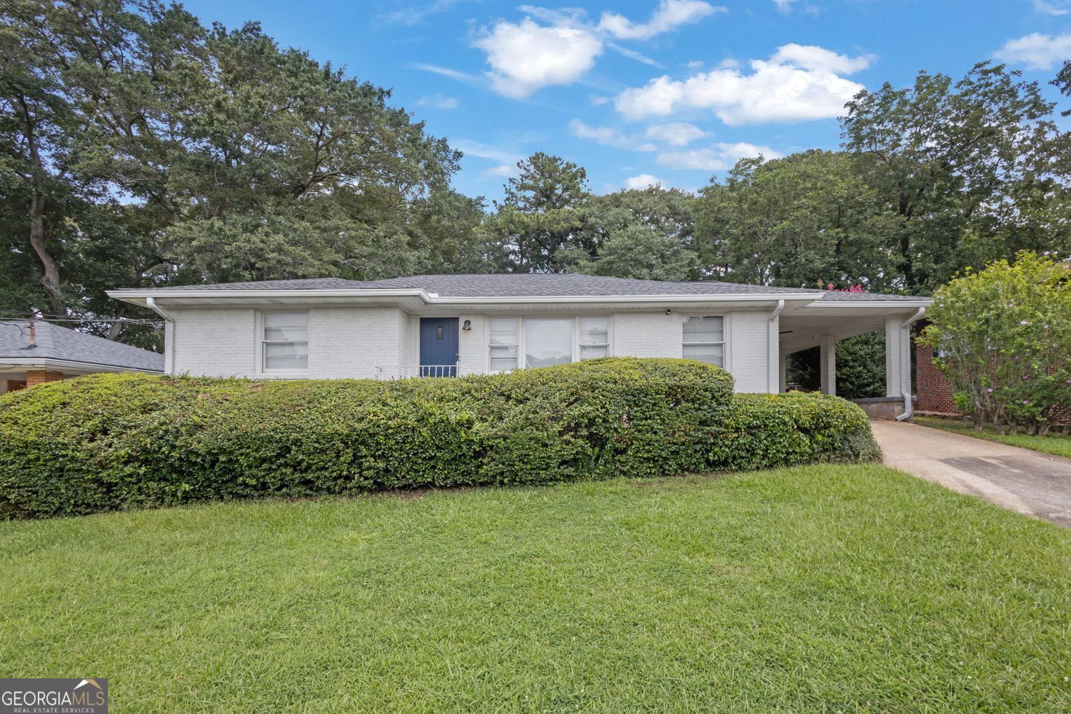 2015 Montrose Drive Property Photo 1