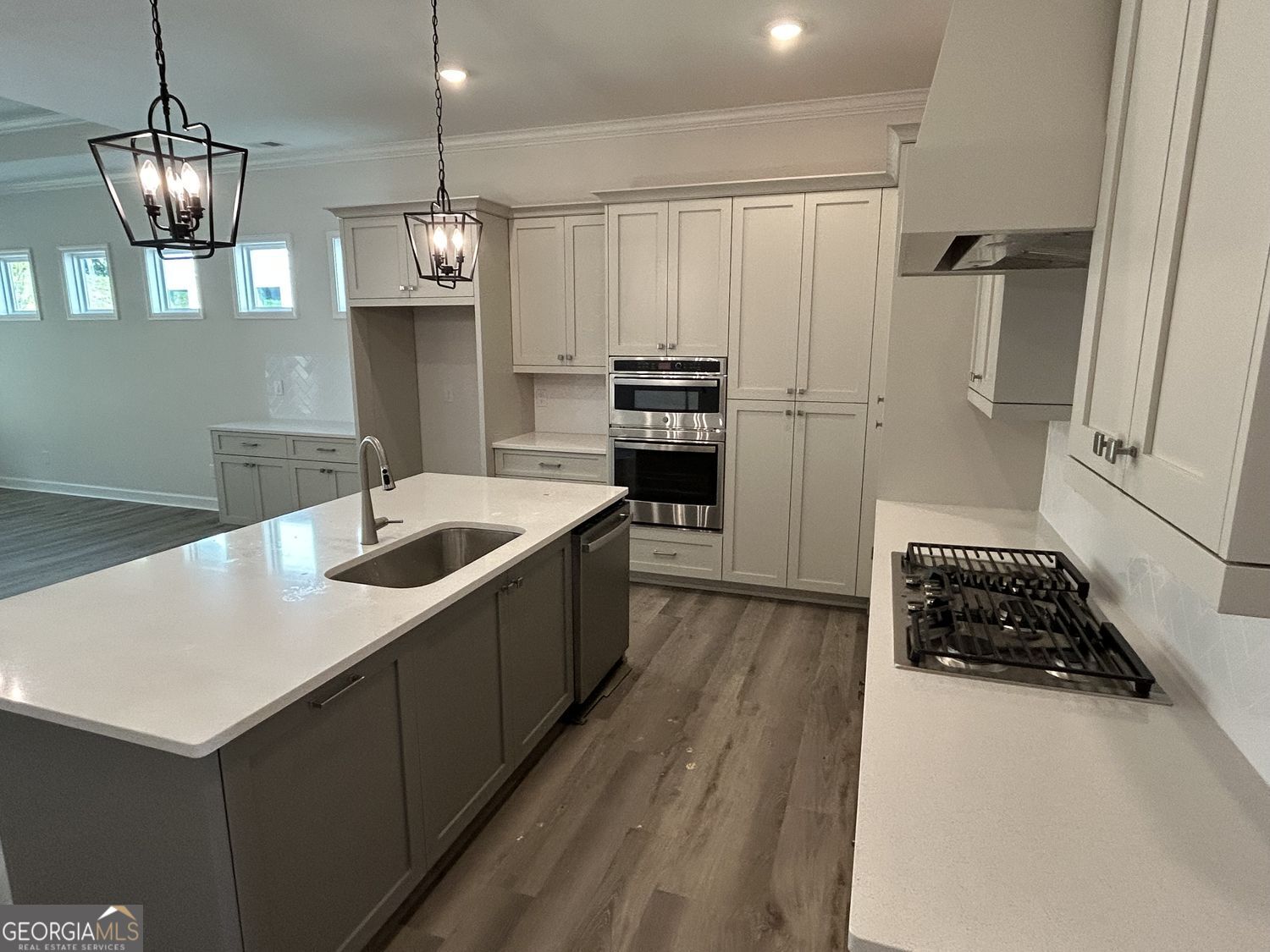 1549 Assembly Circle Property Photo 7