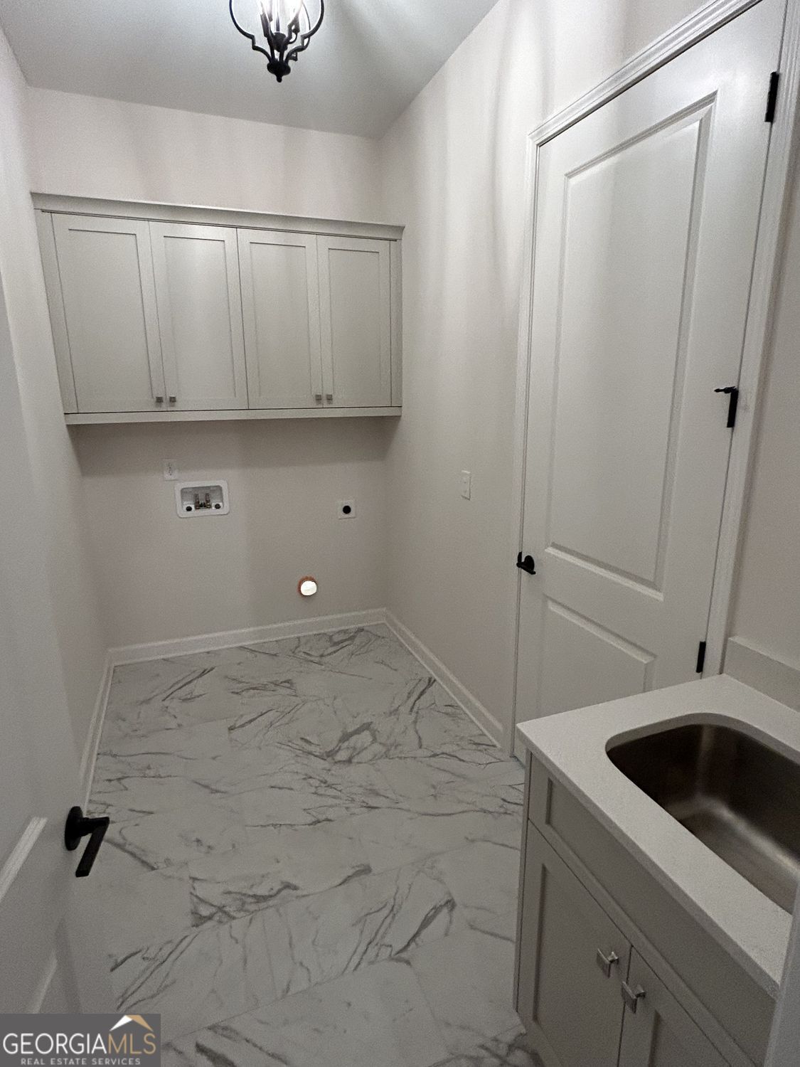 1549 Assembly Circle Property Photo 9