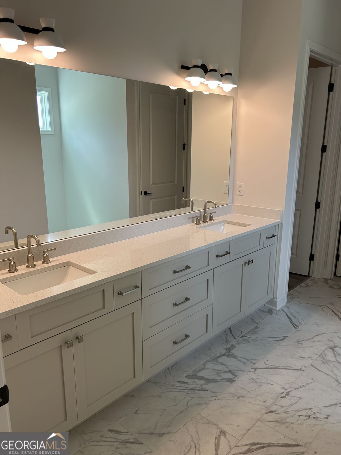 1549 Assembly Circle Property Photo 12
