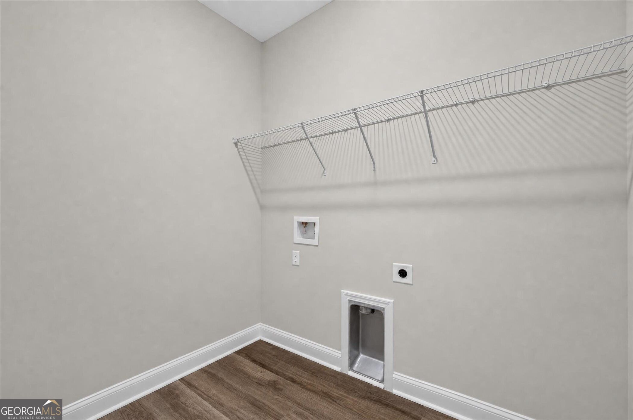 20 Nettleton Lane Property Photo 32