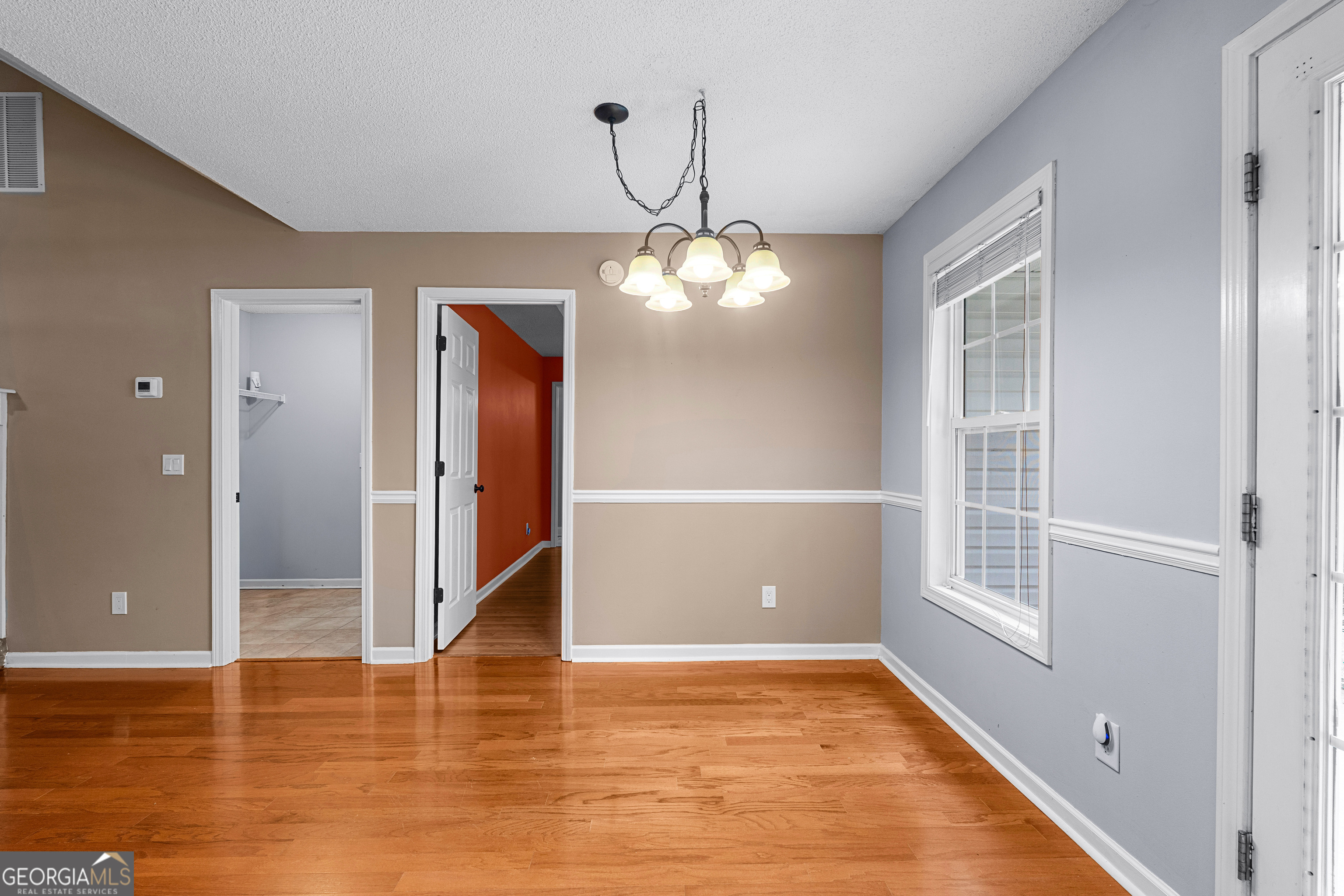 270 Hendrix Road Property Photo 10