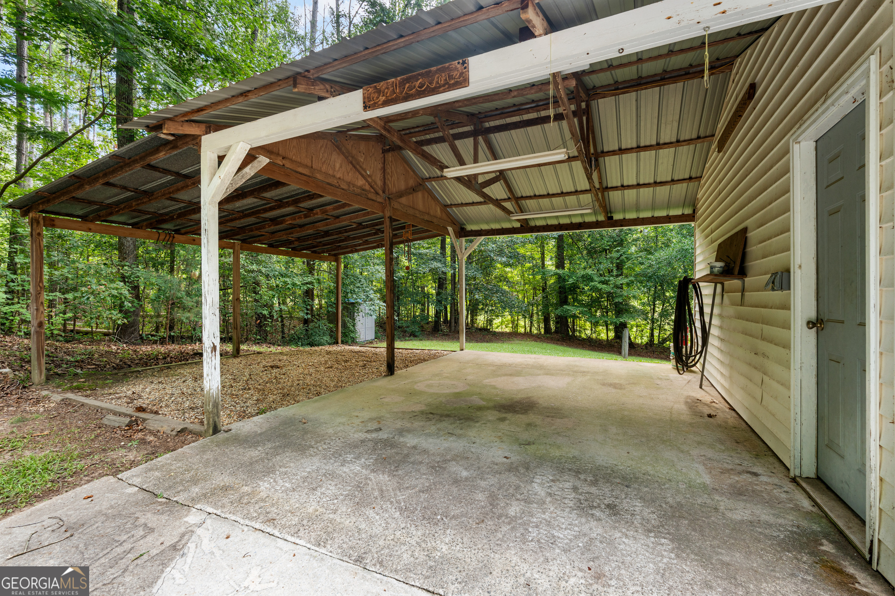 270 Hendrix Road Property Photo 36