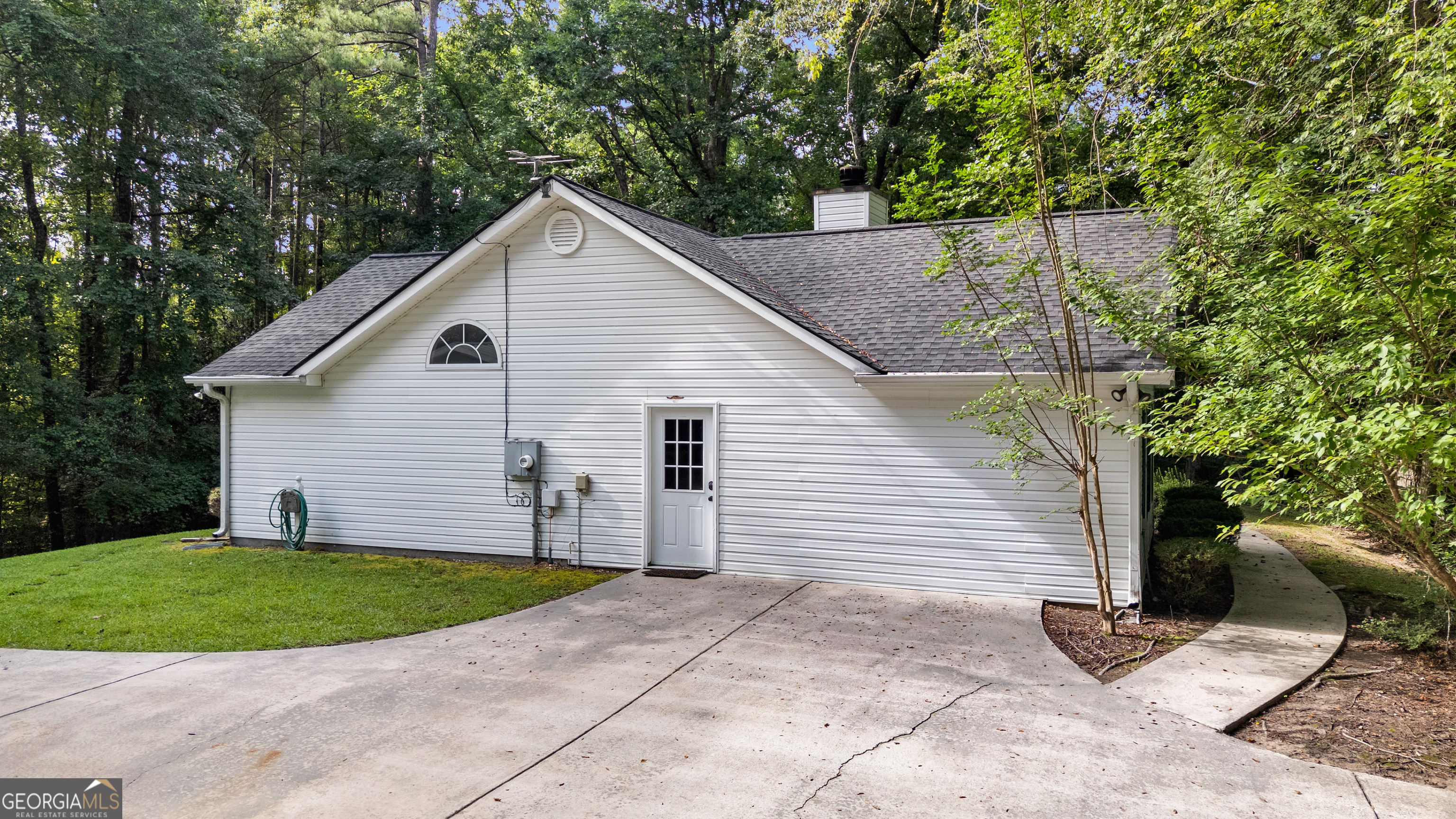 270 Hendrix Road Property Photo 39