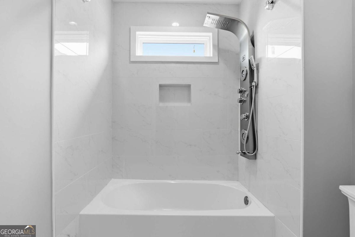 114 Woodhaven Way Property Photo 30