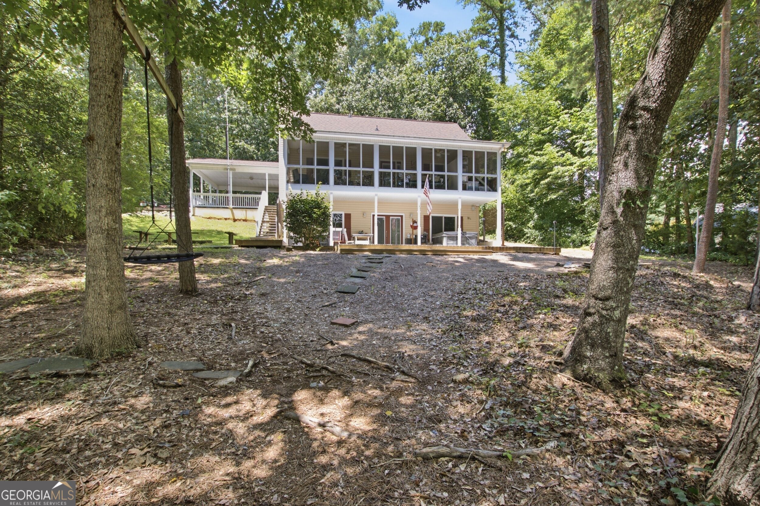 834 Hardy Road Property Photo 5