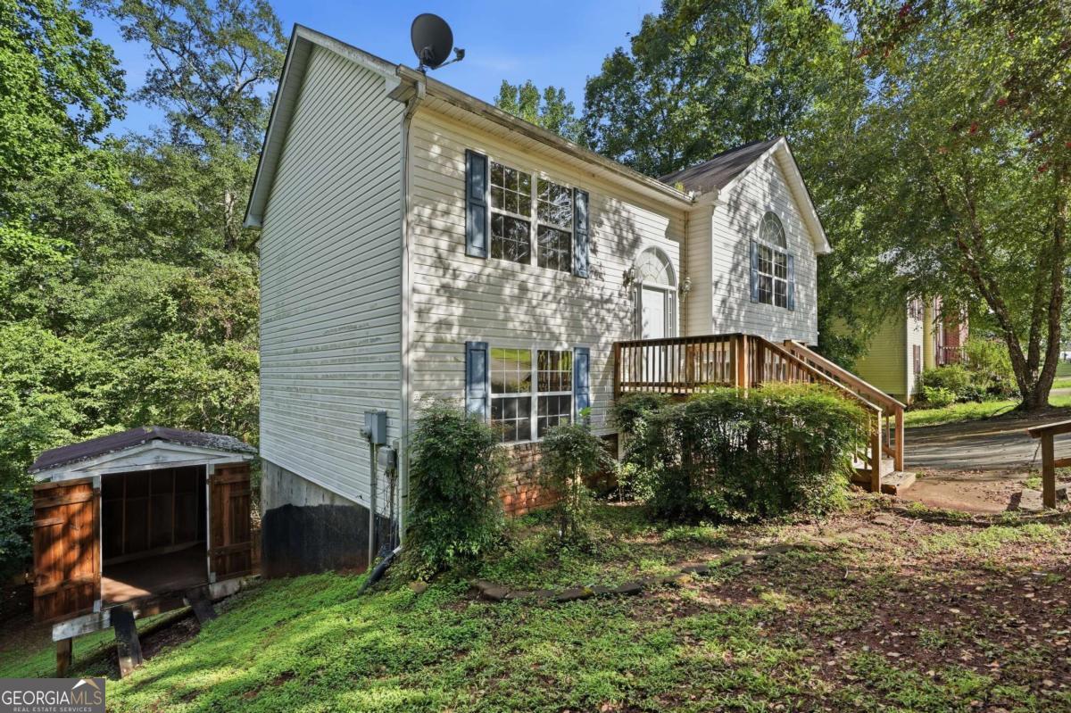 670 Chaseridge Drive Property Photo 3