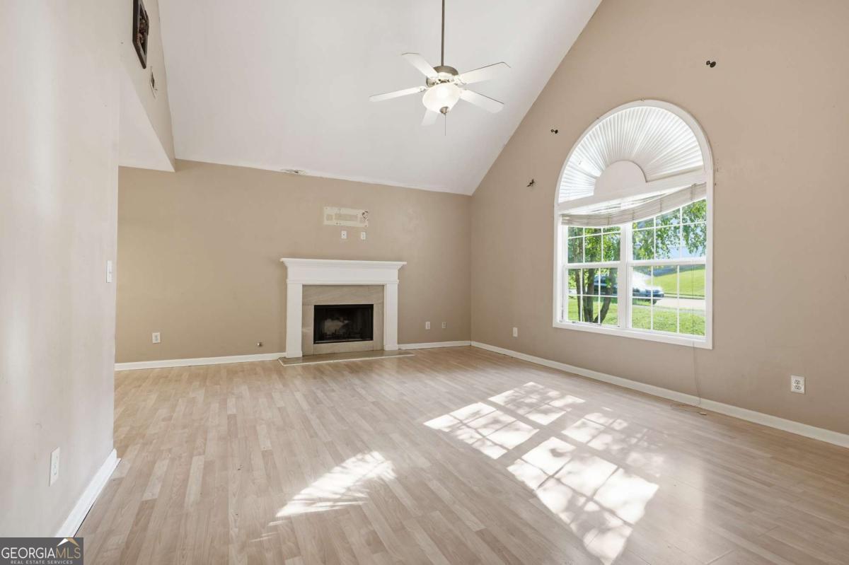 670 Chaseridge Drive Property Photo 4