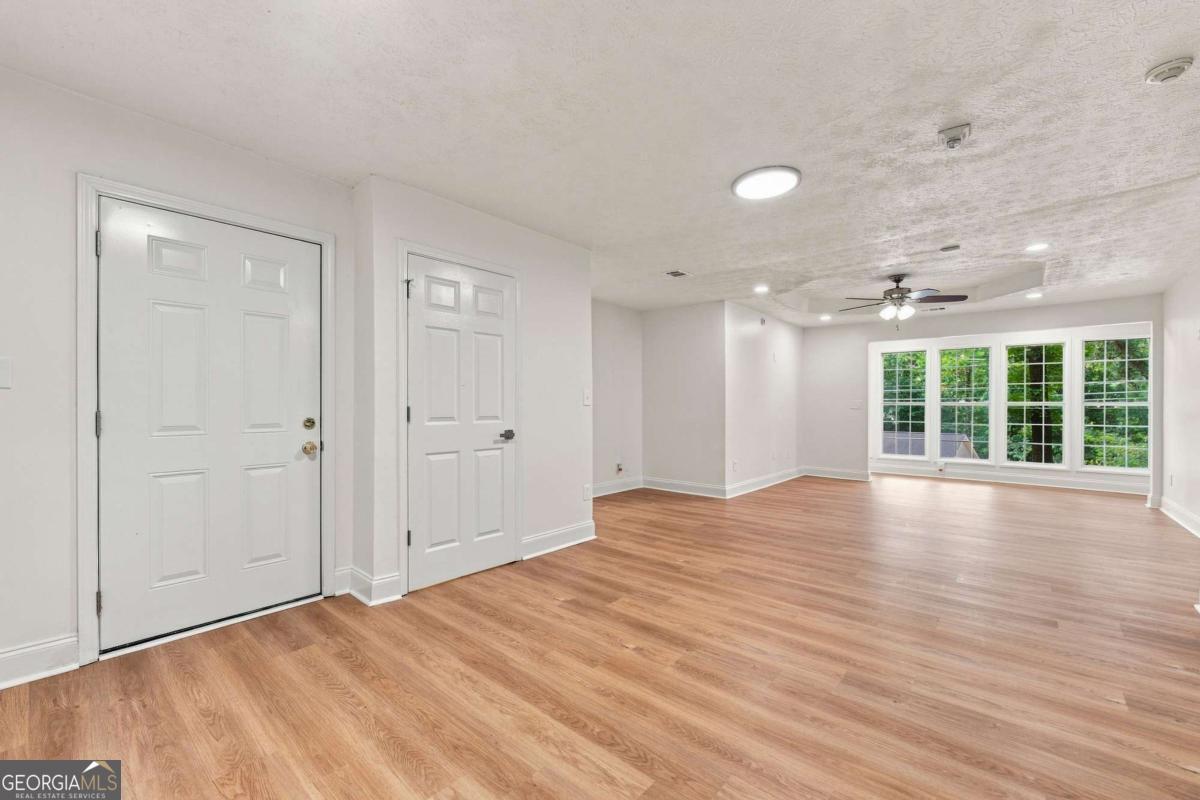 1338 Armstead Circle Property Photo 10