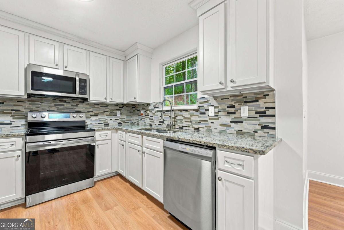 1338 Armstead Circle Property Photo 11