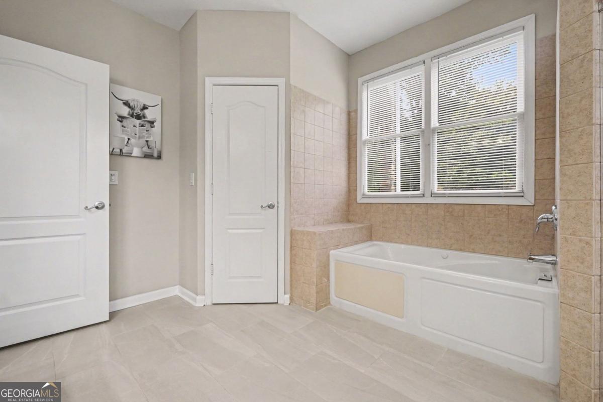 346 Tonawanda Drive Se Property Photo 28