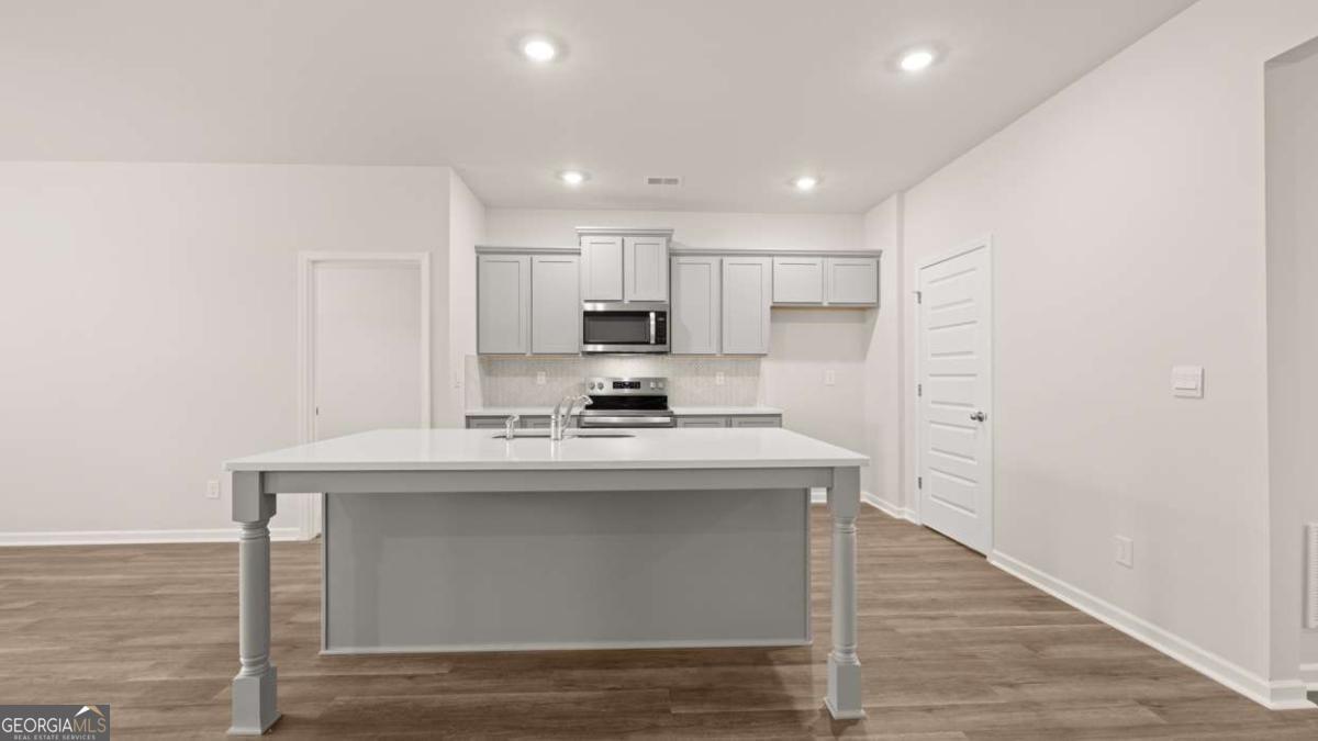 263 Bristol Boulevard Property Photo 15