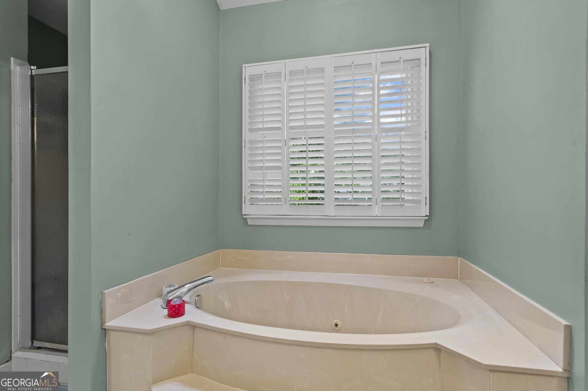 140 Lakeside Drive Nw Property Photo 17