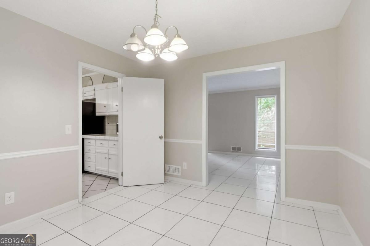 4442 Old Mabry Place Ne Property Photo 13