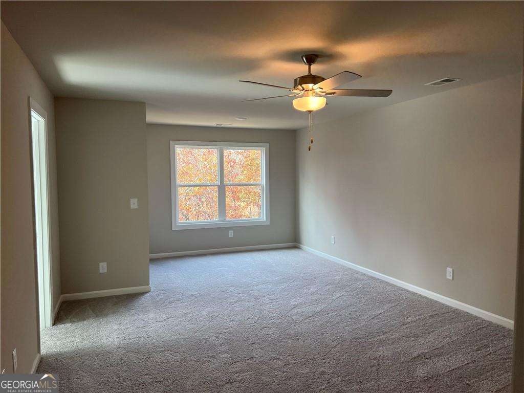 336 Lakeside Court Property Photo 8