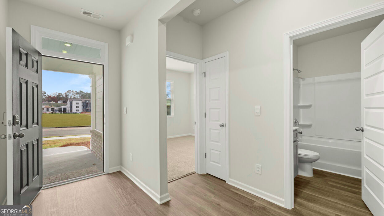 300 Bristol Boulevard Property Photo 8