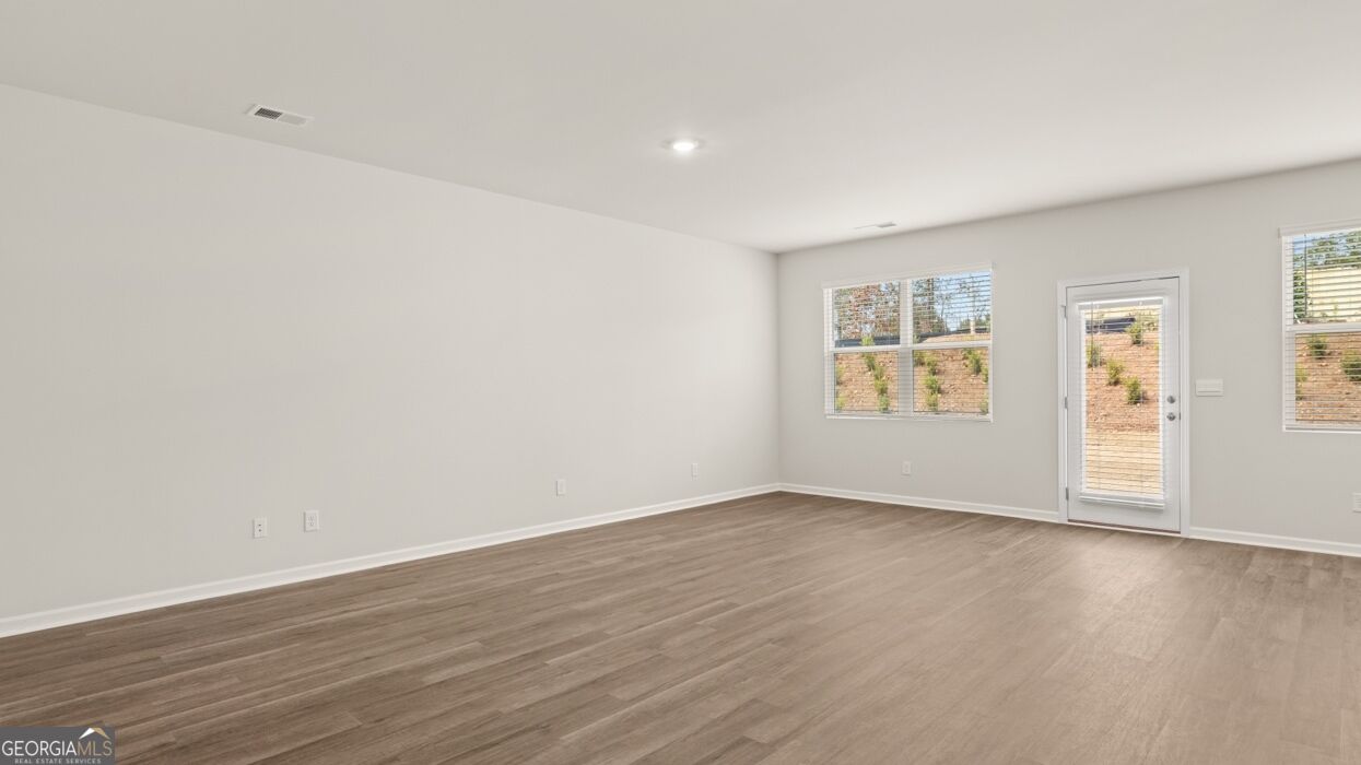 300 Bristol Boulevard Property Photo 13