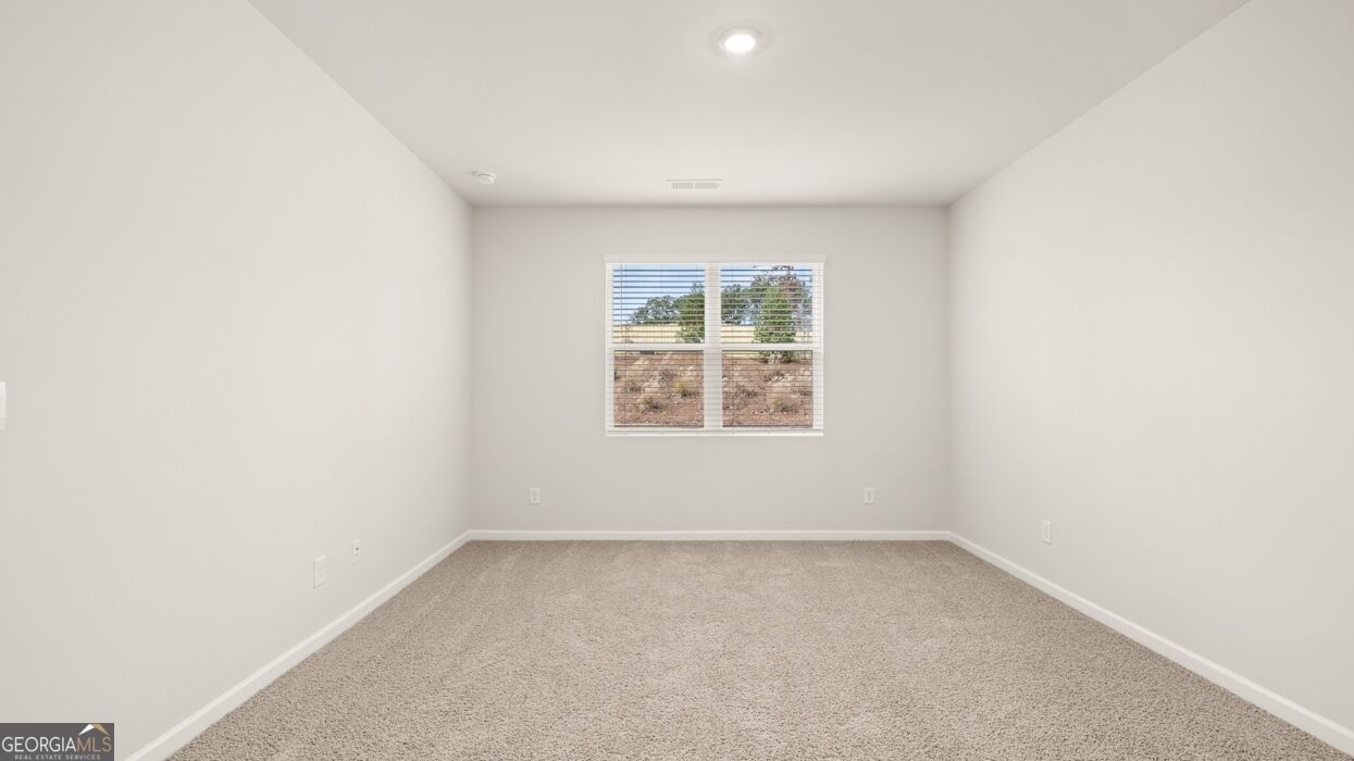 300 Bristol Boulevard Property Photo 17
